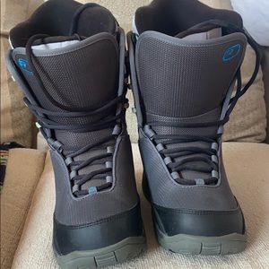Mens RIDE Snowboard boots